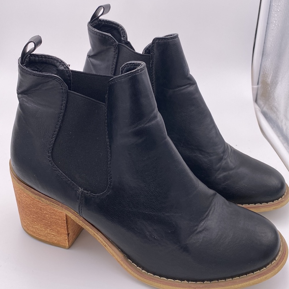 Black River Island booties